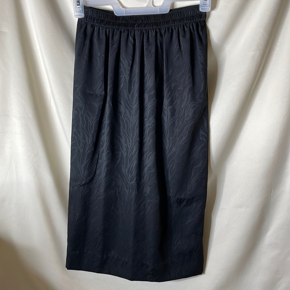 Black skirt size 8